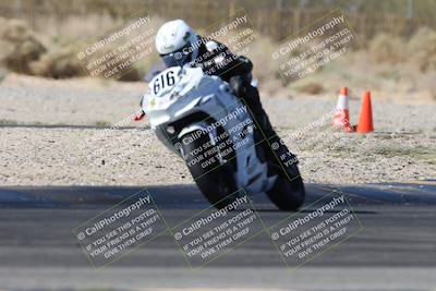media/Apr-19-2025-CVMA (Sat) [[586b59ad56]]/Race 14-500-350 Supersport/